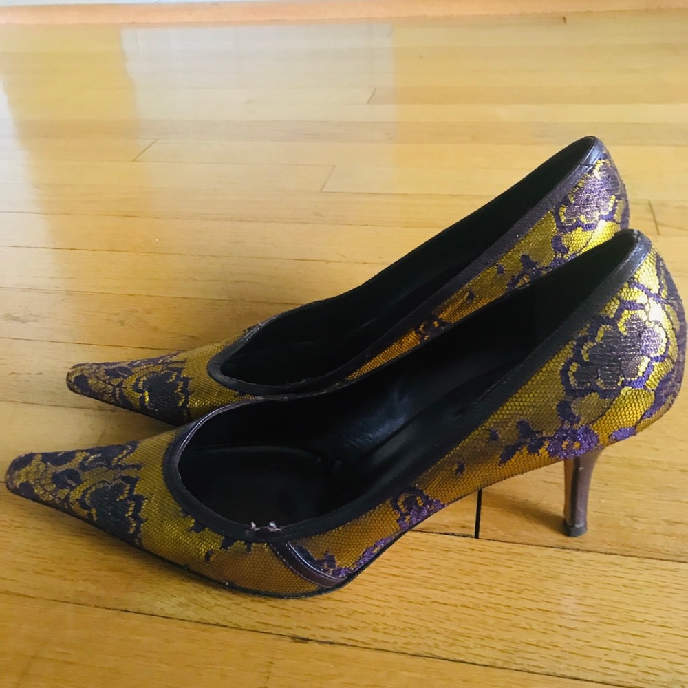 Authentic Bettye Muller Pump!